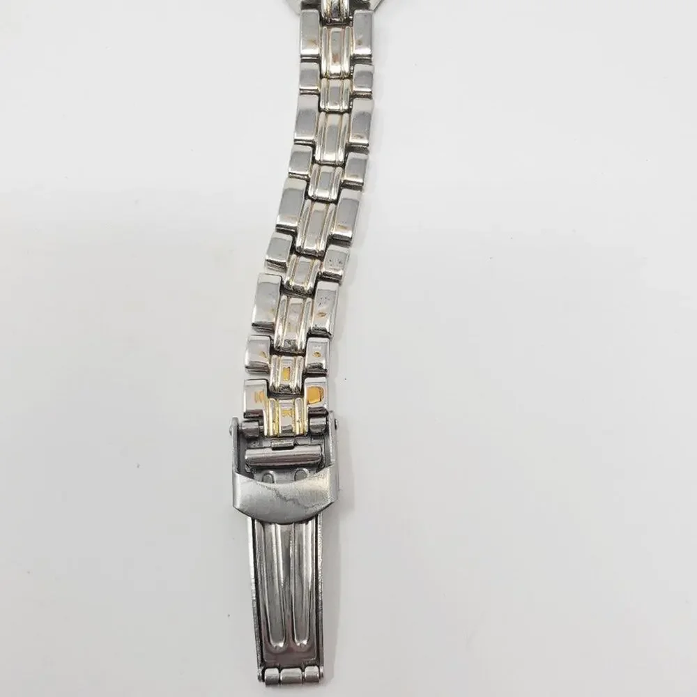 Disney Mickey Mouse Silver-Toned Metal Band Watch